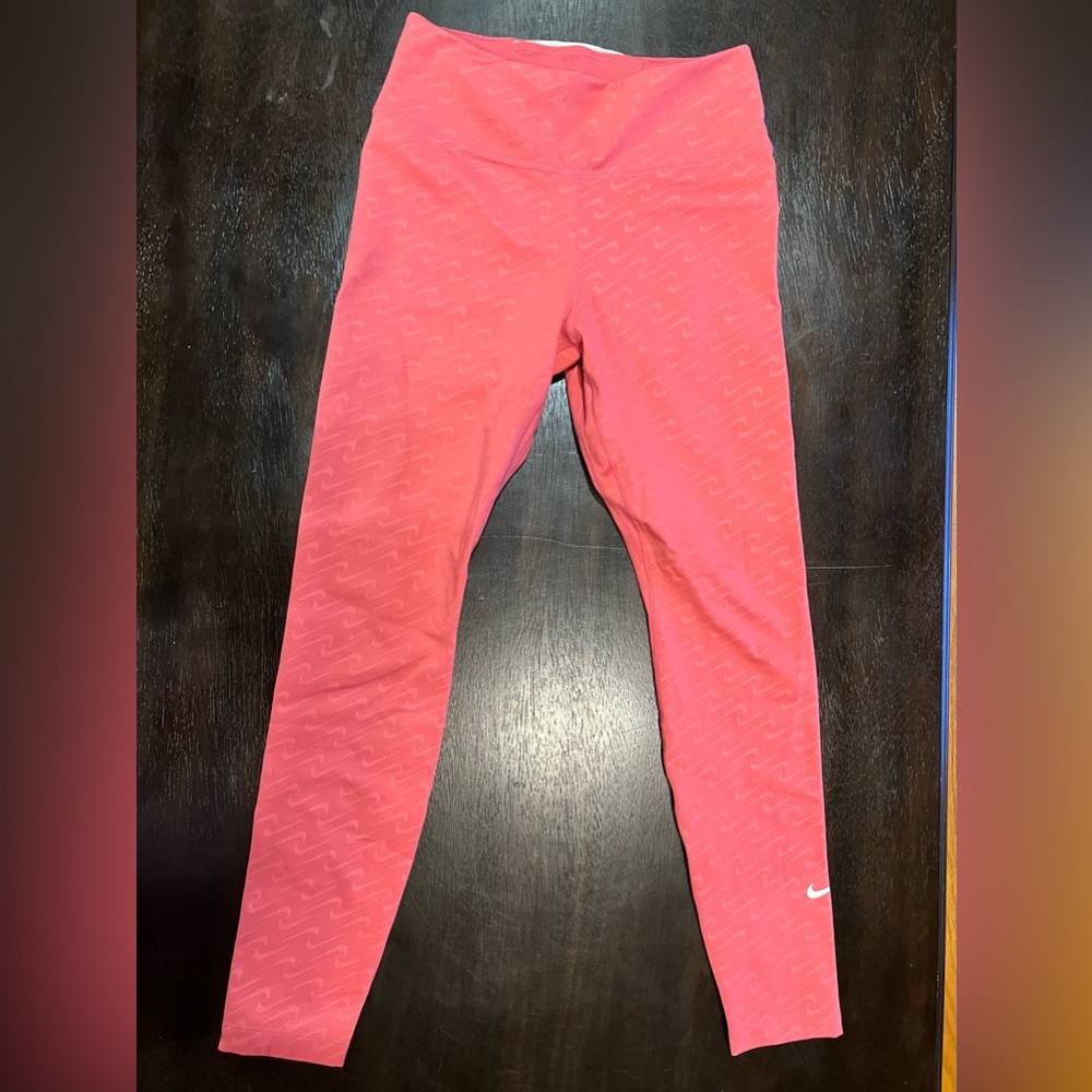 Nike leggings